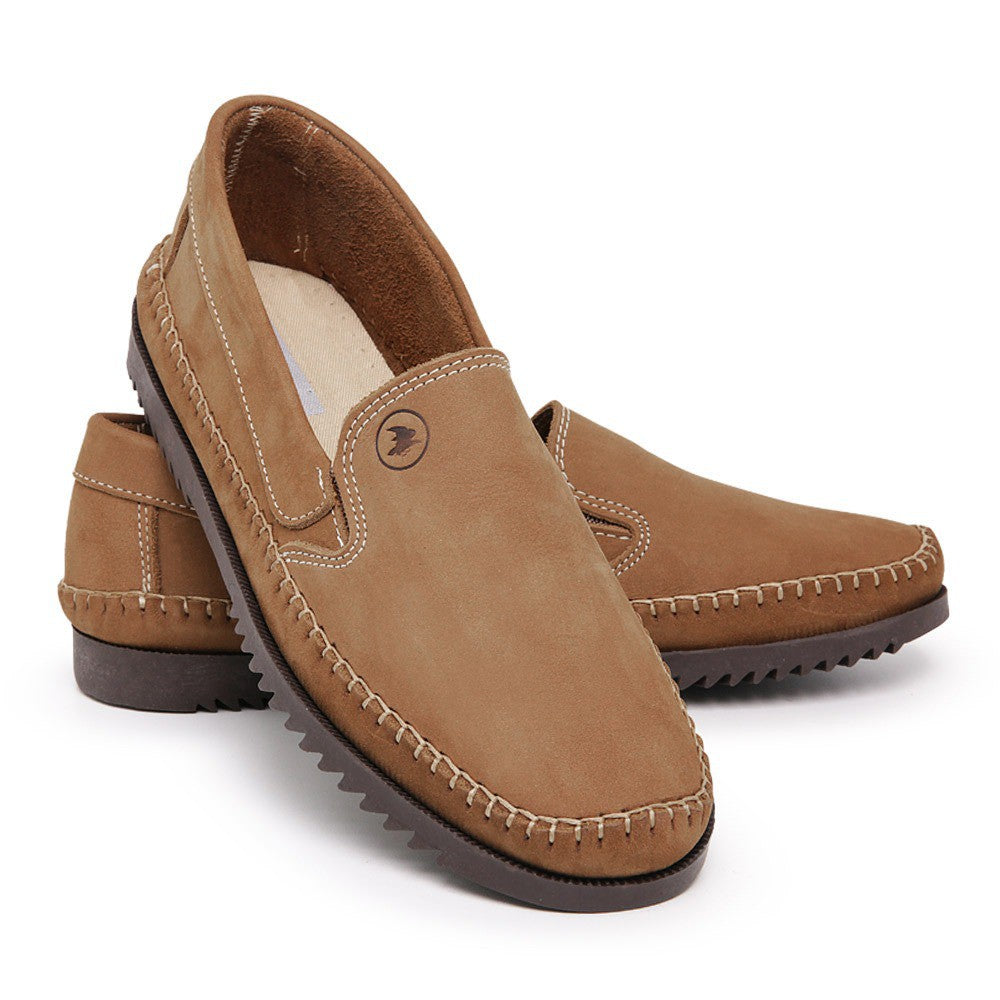 Mocassim Náutico em Couro Full-Grain • Tecnologia Drive Comfort • Solado Não-Marcante
